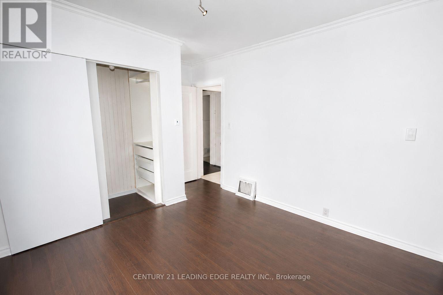 208 Oshawa Boulevard N, Oshawa, Ontario  L1G 5S9 - Photo 14 - E13603832