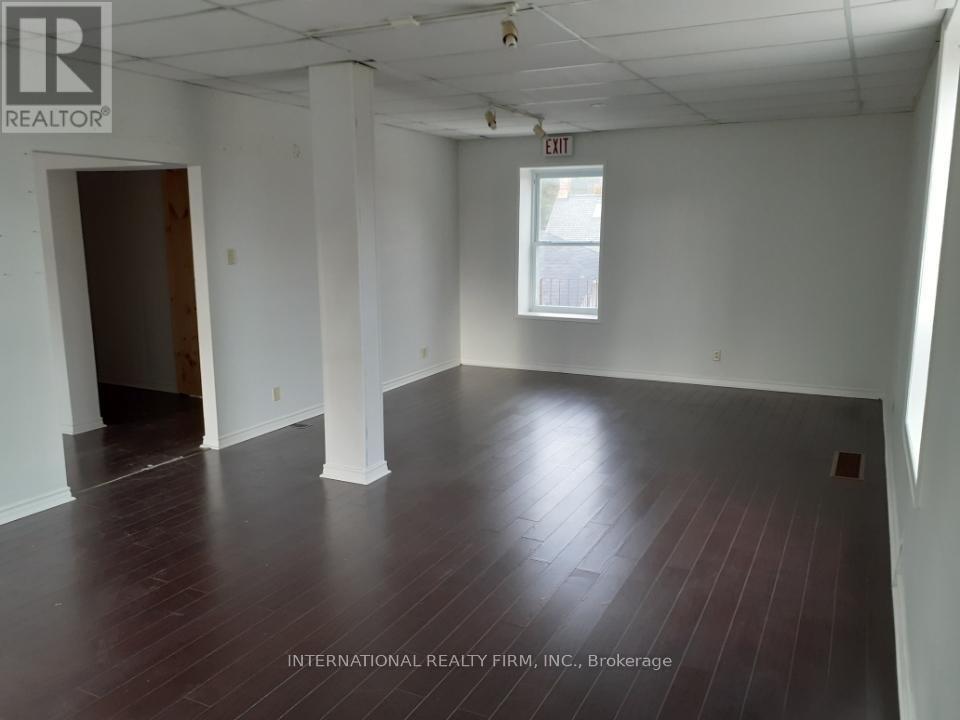 Second Floor - 92 Trafalgar Road, Erin, Ontario  N0B 1Z0 - Photo 10 - X13561814
