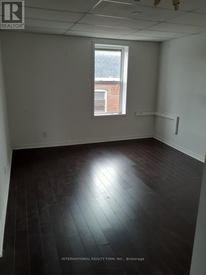 Second Floor - 92 Trafalgar Road, Erin, Ontario  N0B 1Z0 - Photo 8 - X13561814