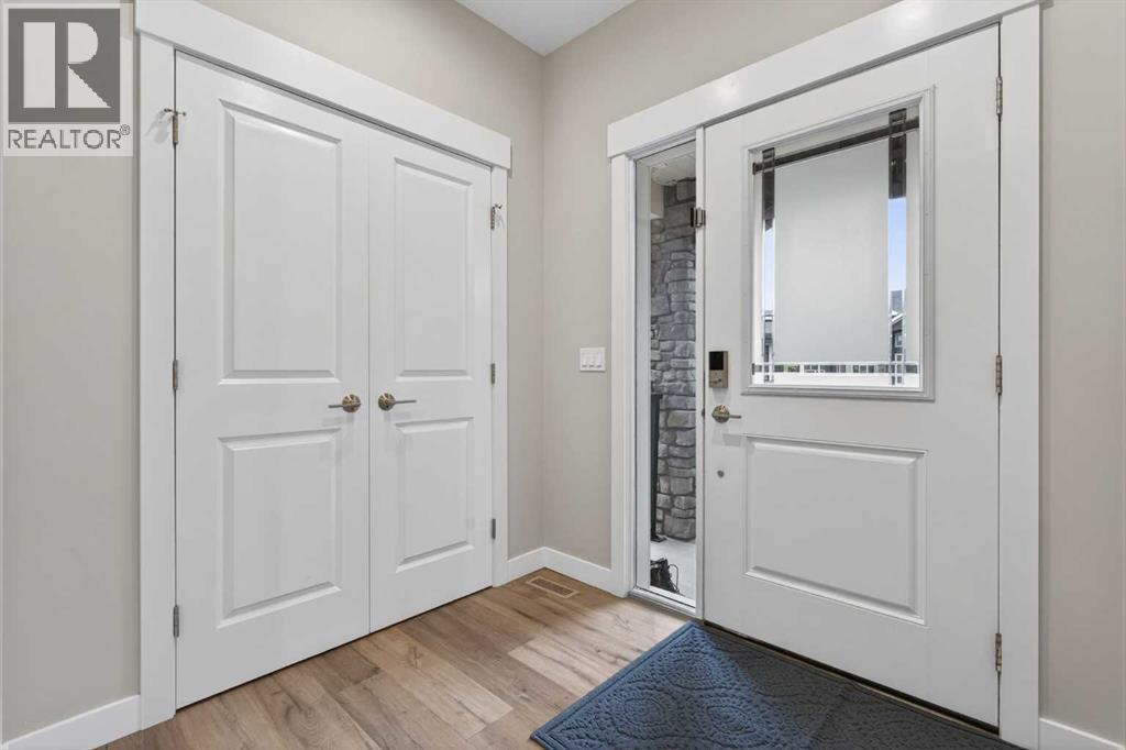 109 Kinniburgh Cove, Chestermere, Alberta  T1X 0Y6 - Photo 7 - A2317356