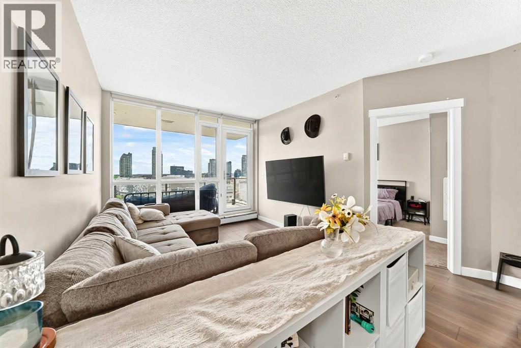 1406, 325 3 Street SE, Calgary, Alberta  T2G 0T9 - Photo 7 - A2322882