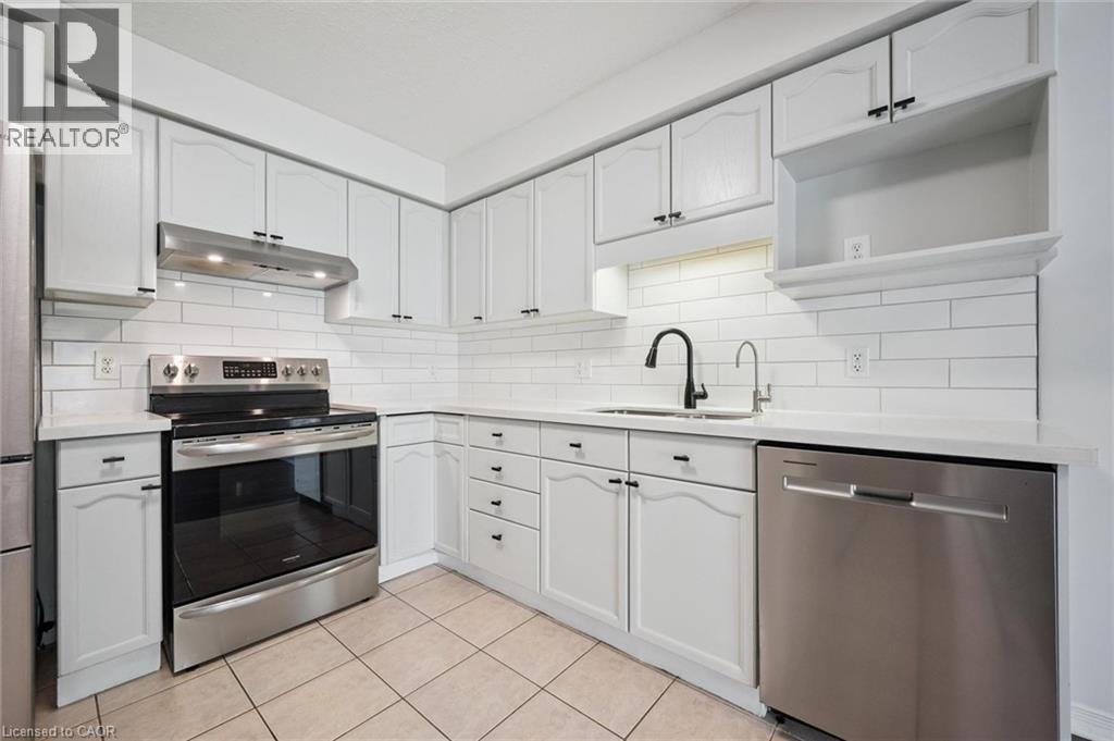 96 Templewood Drive, Kitchener, Ontario  N2R 1Y4 - Photo 11 - 40852051