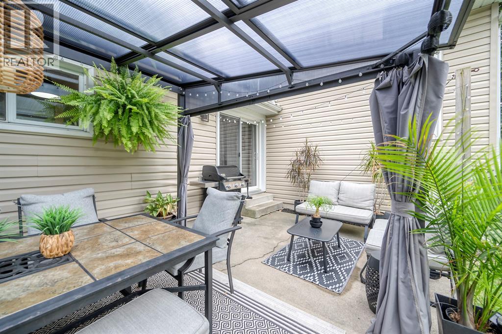 1049 Indian Road North, Sarnia, Ontario  N7V 4C4 - Photo 38 - 26018127
