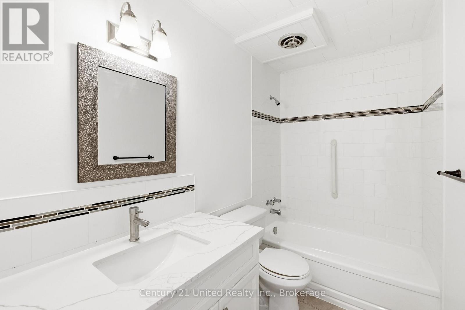 19 - 118 Perry Street, Cobourg, Ontario  K9A 1N7 - Photo 21 - X13415686