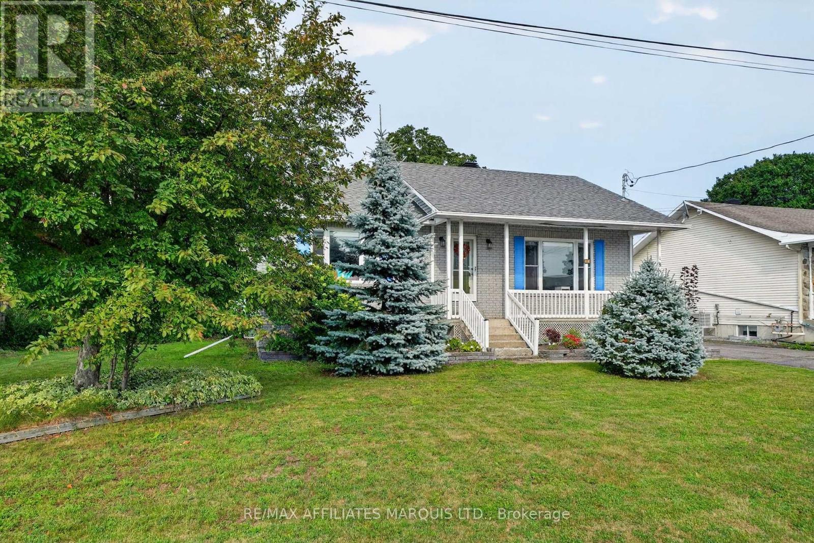 185 Dominion Street N, North Glengarry, Ontario K0C 1A0 - Photo 3 - X13620074