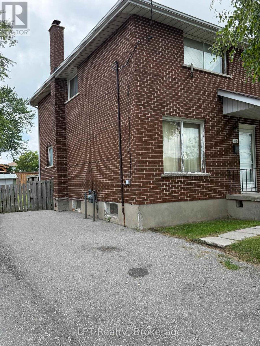 1118 Cedar Street S, Oshawa, Ontario  L1J 3S1 - Photo 3 - E13619988