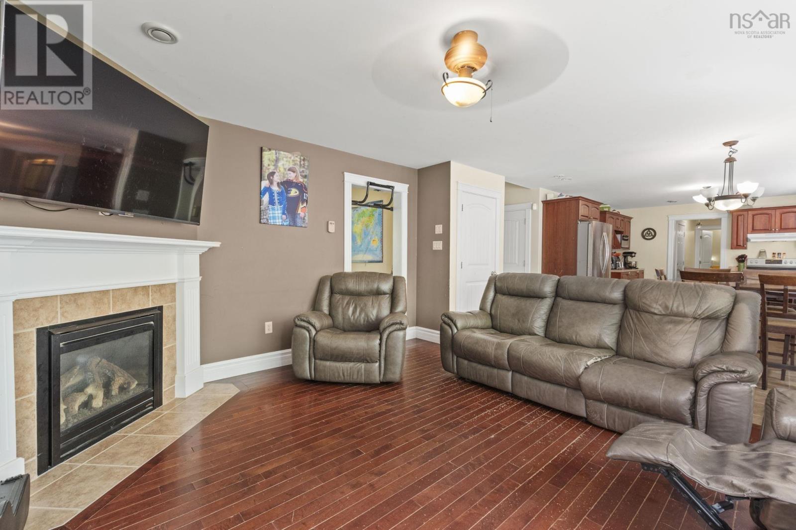 280 Daisywood, Hammonds Plains, Nova Scotia  B4B 0E1 - Photo 17 - 202619064