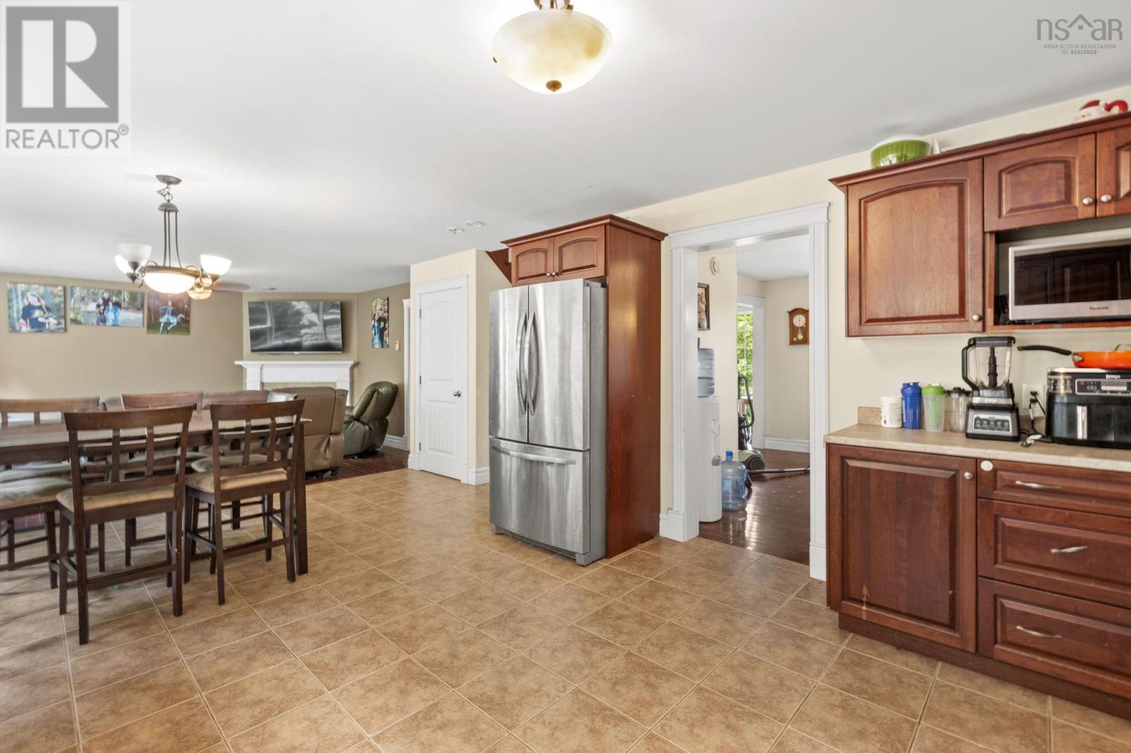 280 Daisywood, Hammonds Plains, Nova Scotia  B4B 0E1 - Photo 10 - 202619064