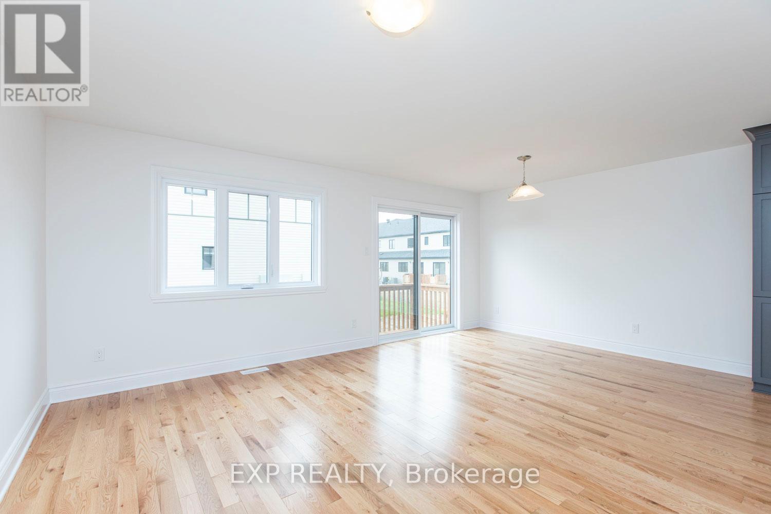 208 Dion Avenue, Clarence-Rockland, Ontario  K4K 0M3 - Photo 6 - X13619944