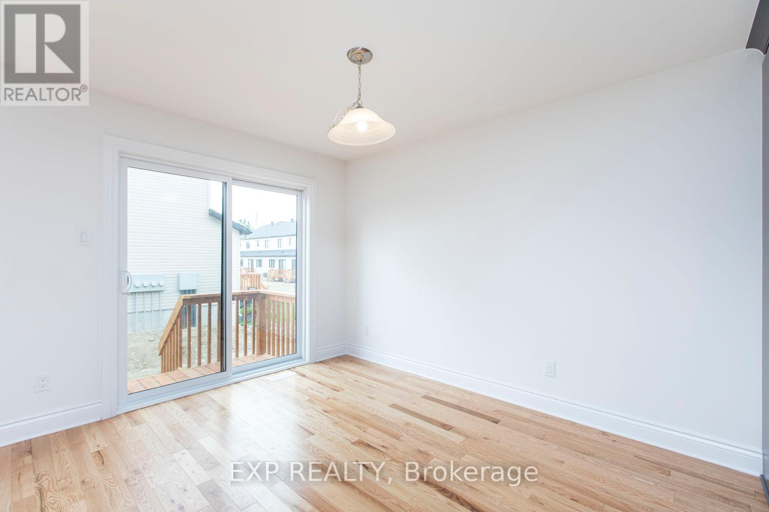 208 Dion Avenue, Clarence-Rockland, Ontario  K4K 0M3 - Photo 7 - X13619944