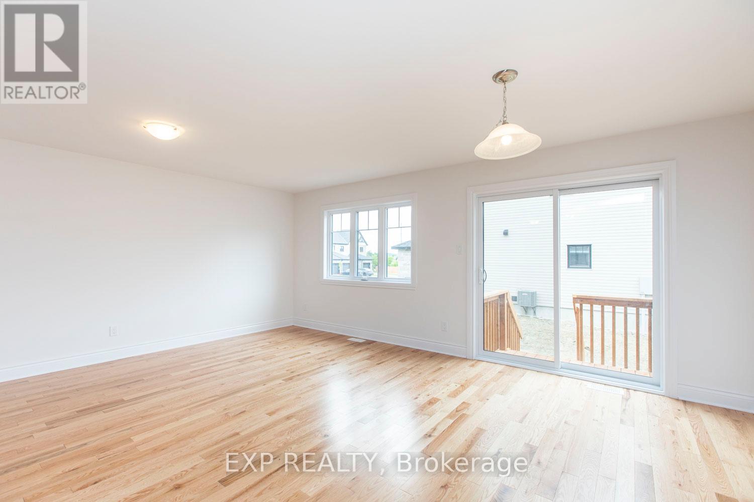 208 Dion Avenue, Clarence-Rockland, Ontario  K4K 0M3 - Photo 8 - X13619944