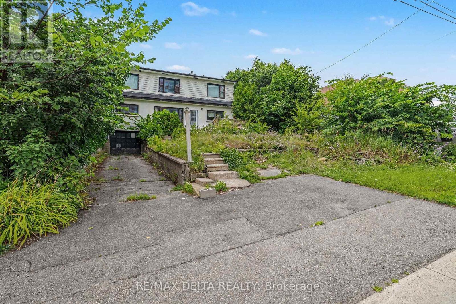 831 Montreal Road, Ottawa, Ontario  K1K 0S9 - Photo 4 - X13619982