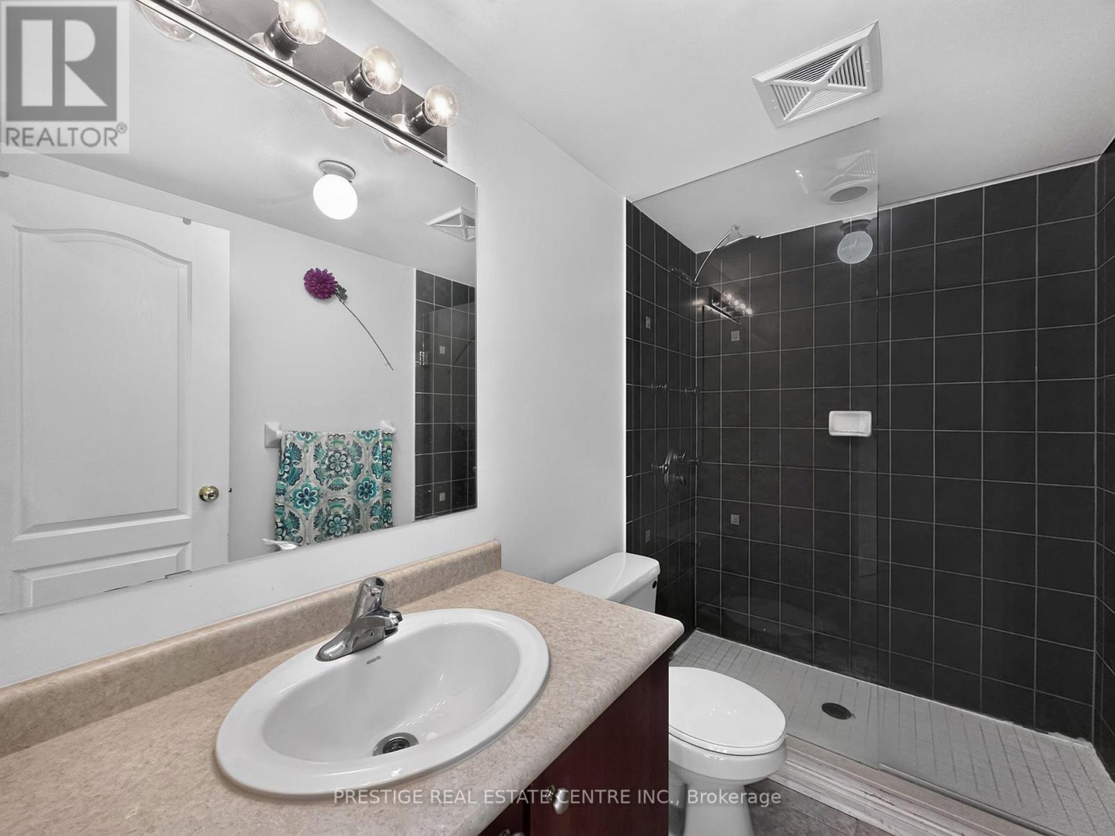 31 - 5050 Intrepid Drive, Mississauga, Ontario  L5M 0E5 - Photo 20 - W13620016
