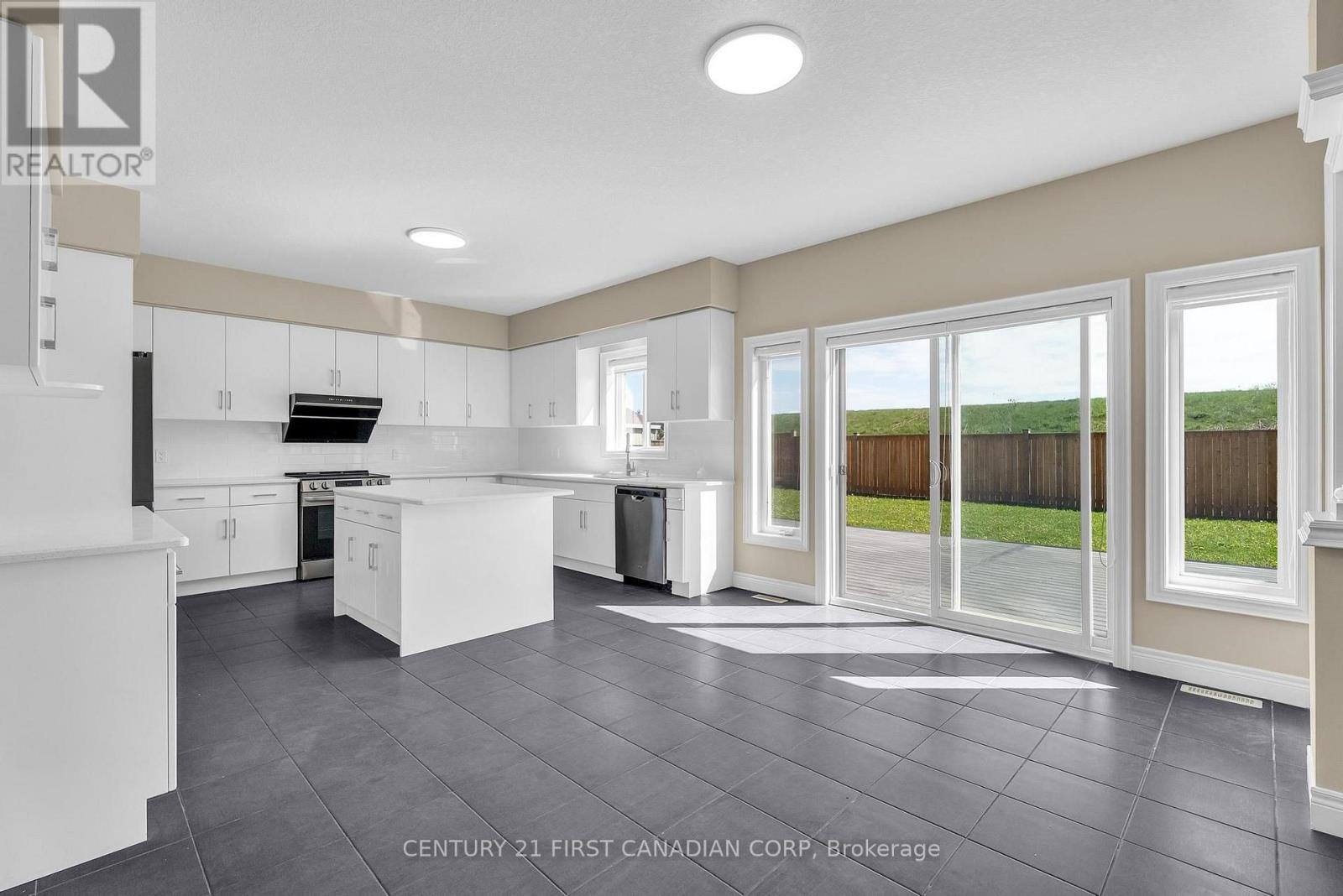 111 Bradwell Chase, London North, Ontario  N6G 0P3 - Photo 11 - X13118184