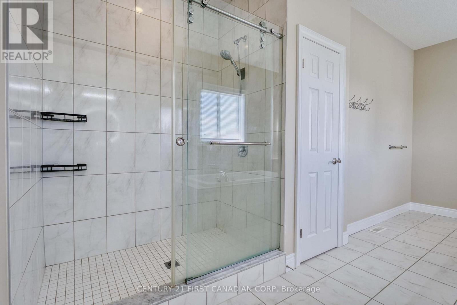 111 Bradwell Chase, London North, Ontario  N6G 0P3 - Photo 26 - X13118184