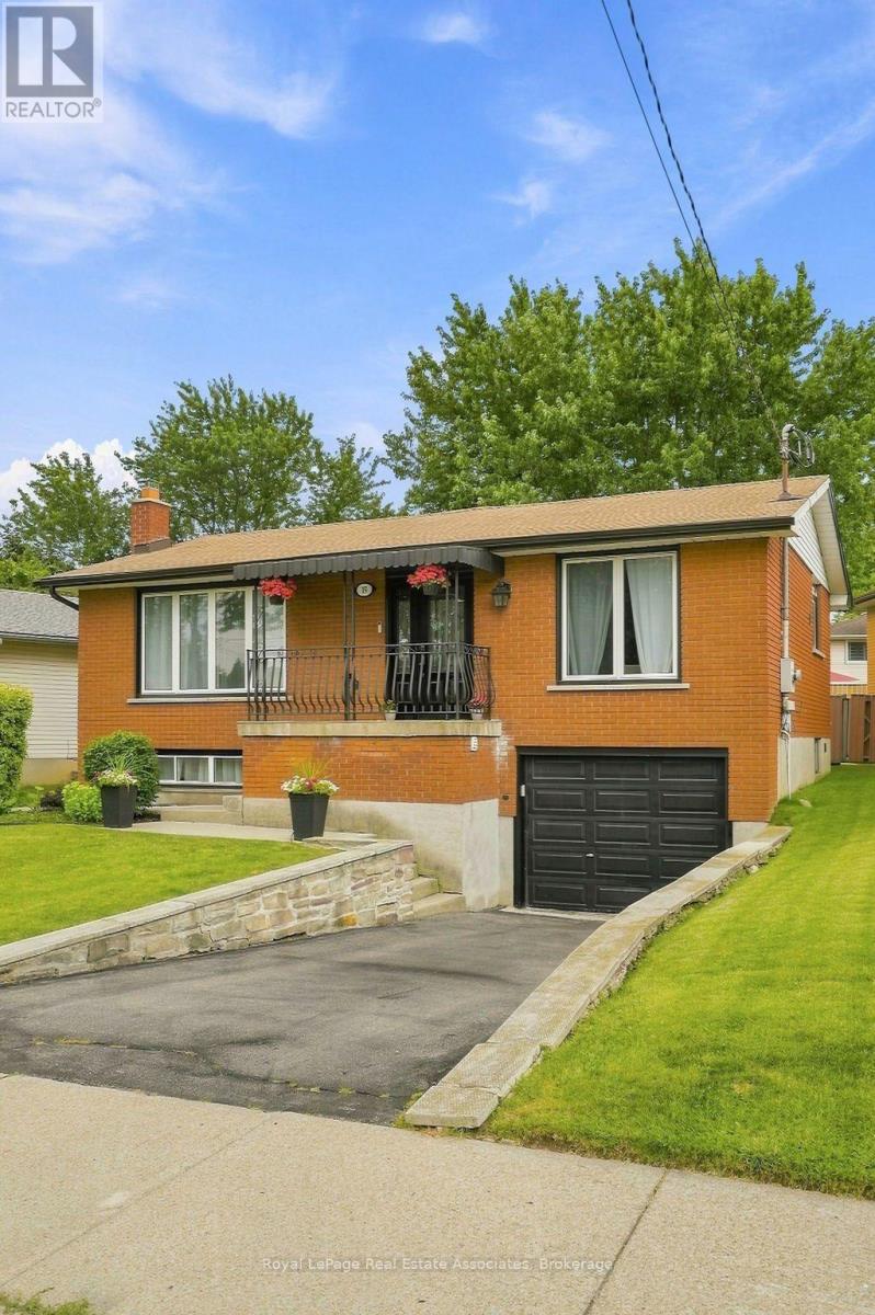 15 Quay Court, Hamilton, Ontario  L8W 1R2 - Photo 3 - X13620070