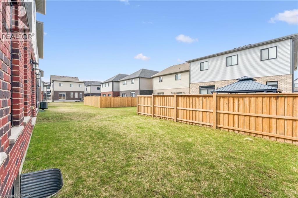 628 Florencedale Crescent, Kitchener, Ontario  N2R 0N4 - Photo 35 - 40842246