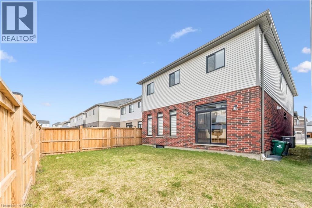 628 Florencedale Crescent, Kitchener, Ontario  N2R 0N4 - Photo 37 - 40842246