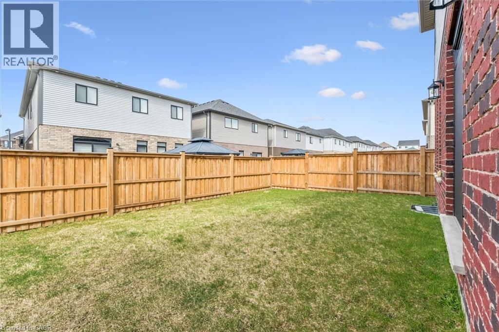 628 Florencedale Crescent, Kitchener, Ontario  N2R 0N4 - Photo 34 - 40842246