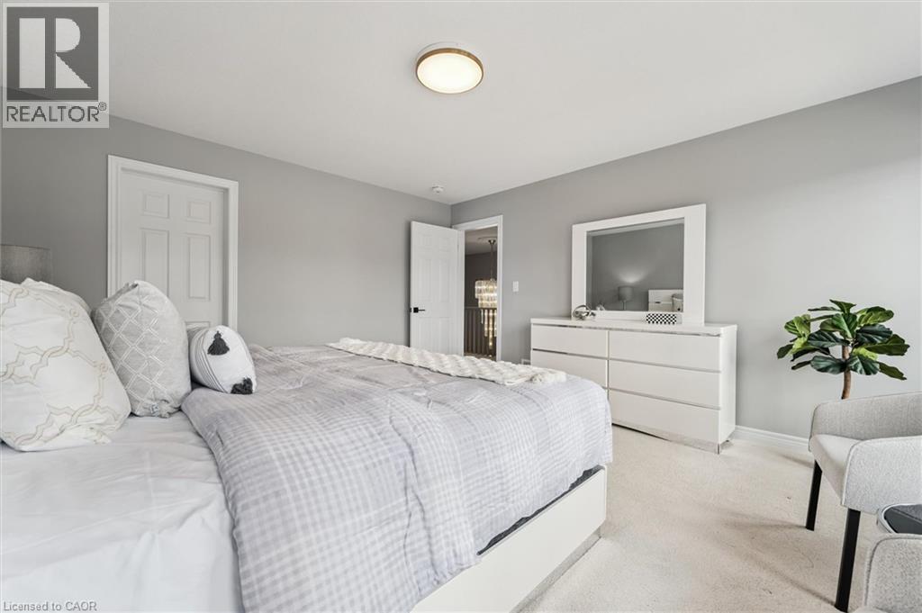 628 Florencedale Crescent, Kitchener, Ontario  N2R 0N4 - Photo 22 - 40842246