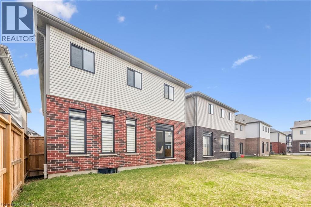 628 Florencedale Crescent, Kitchener, Ontario  N2R 0N4 - Photo 36 - 40842246