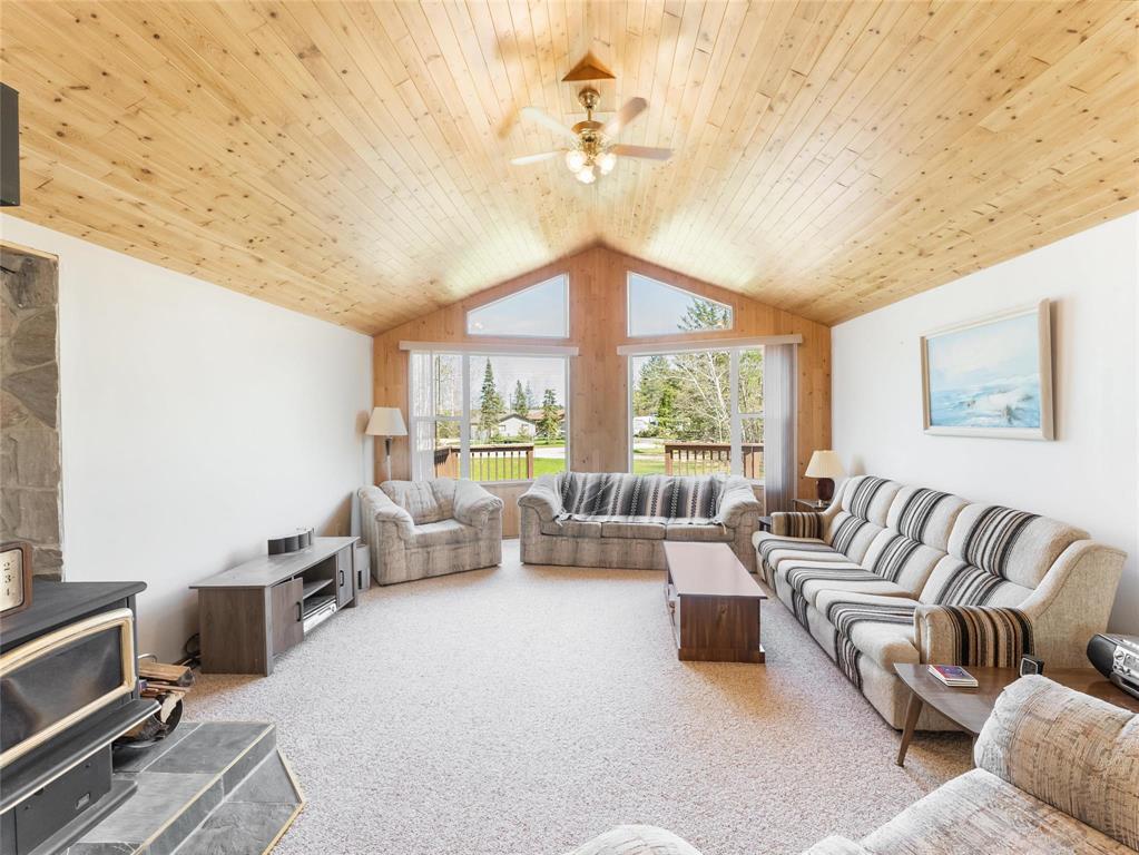 21 Black Bear Crescent, Lac Du Bonnet Rm, Manitoba  R0E 1A0 - Photo 10 - 202618914
