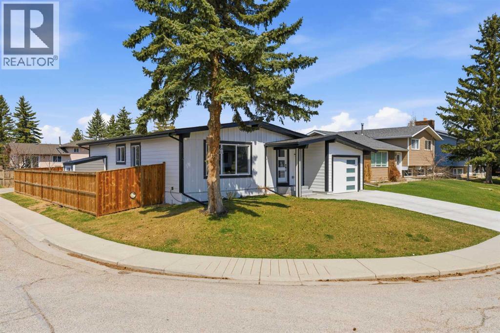 428 Queen Anne Way SE, Calgary, Alberta