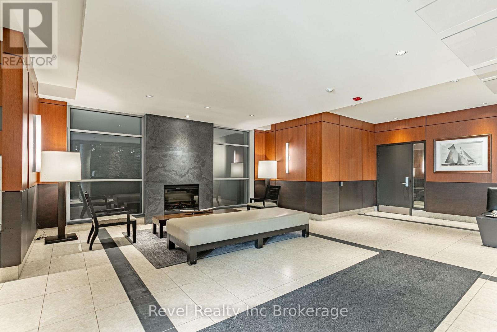 515 - 80 Port Street E, Mississauga, Ontario  L5G 4V6 - Photo 4 - W13620240