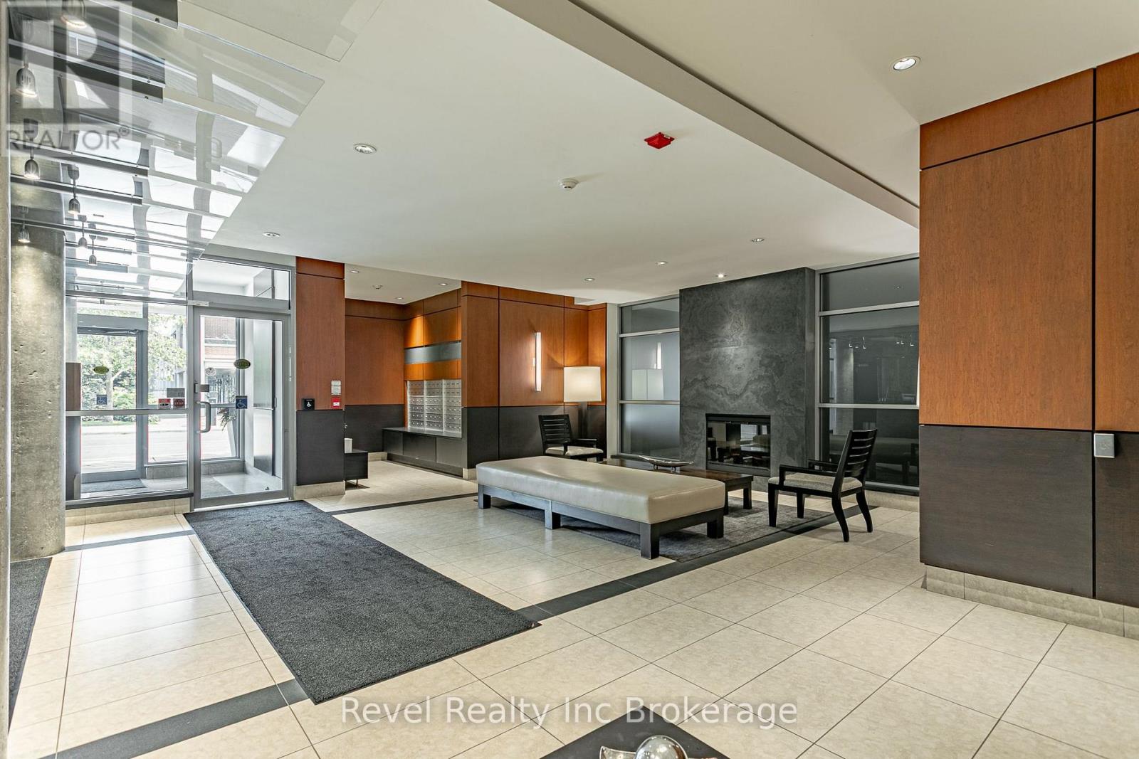 515 - 80 Port Street E, Mississauga, Ontario  L5G 4V6 - Photo 5 - W13620240