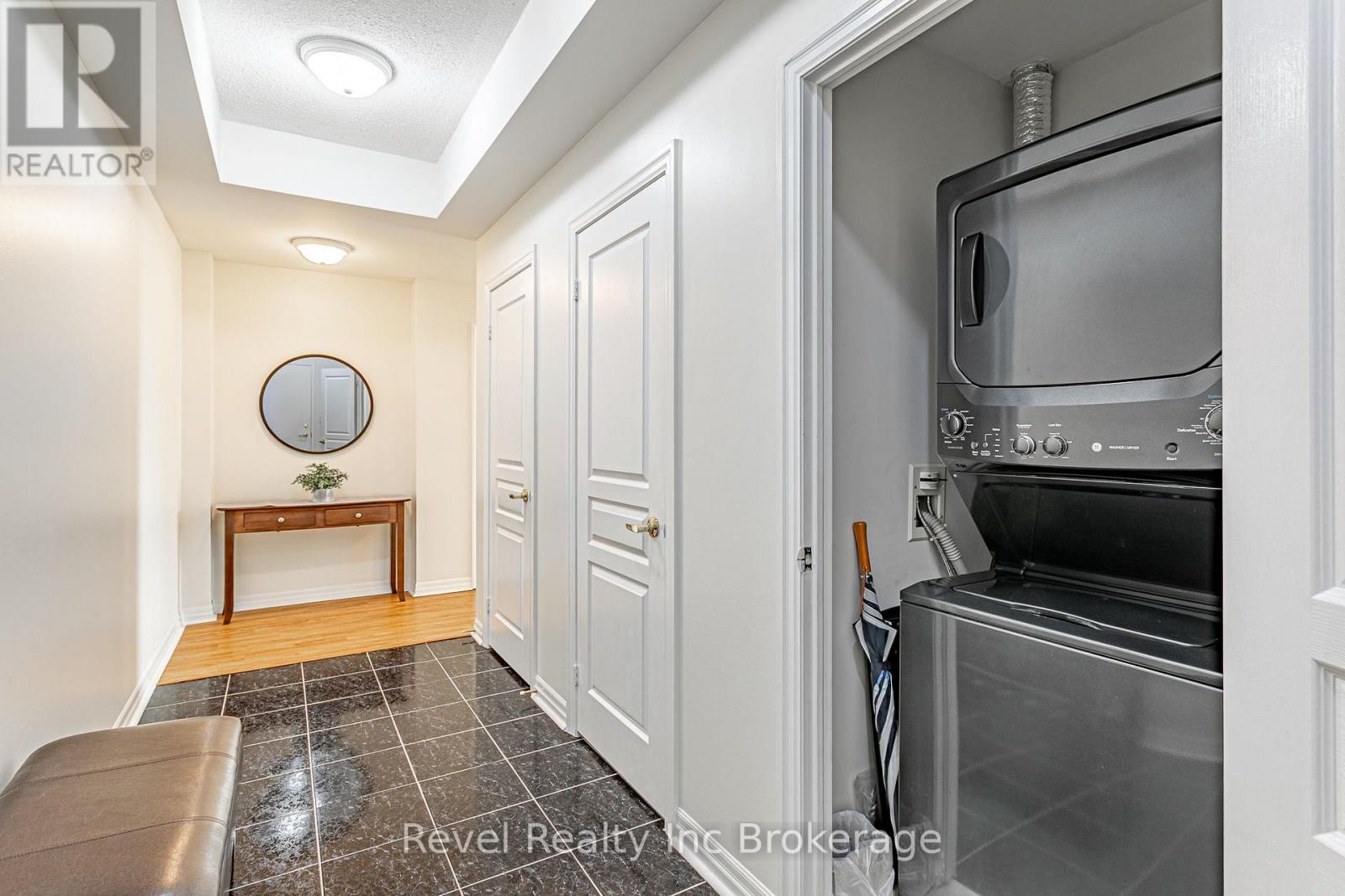 515 - 80 Port Street E, Mississauga, Ontario  L5G 4V6 - Photo 6 - W13620240