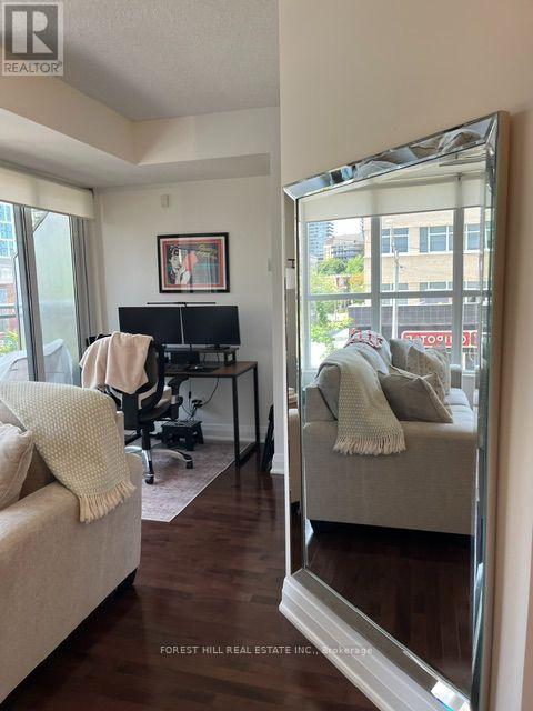 203 - 1430 YONGE STREET Toronto (Yonge-St. Clair), ON M4T 1Y6