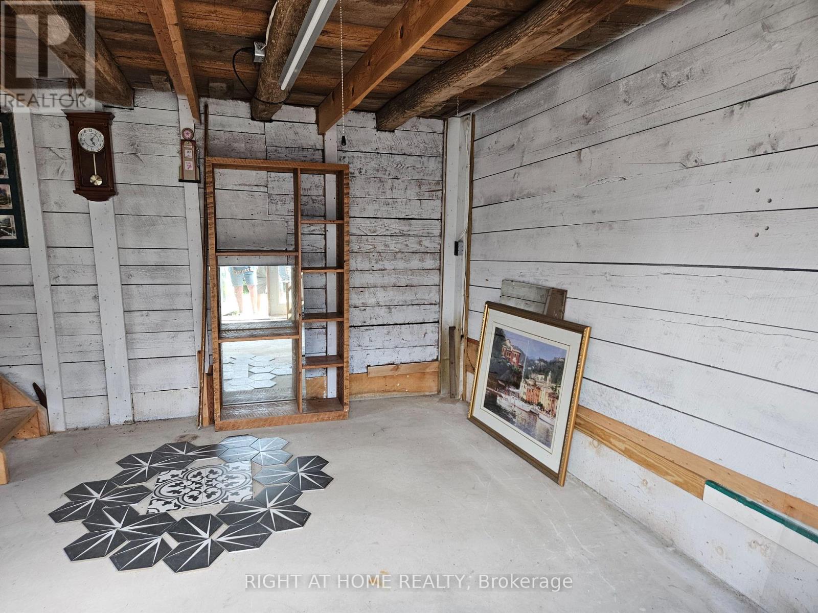 402 Lambton Street E, West Grey, Ontario  N0G 1R0 - Photo 30 - X13166452