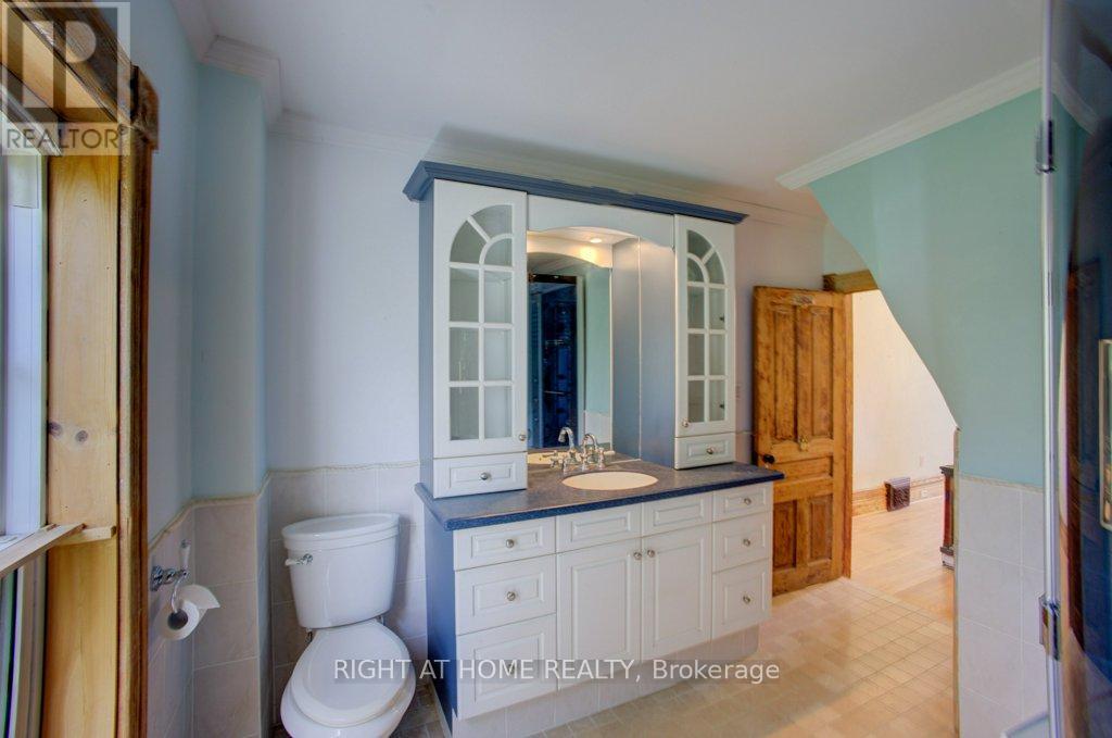 402 Lambton Street E, West Grey, Ontario  N0G 1R0 - Photo 25 - X13166452