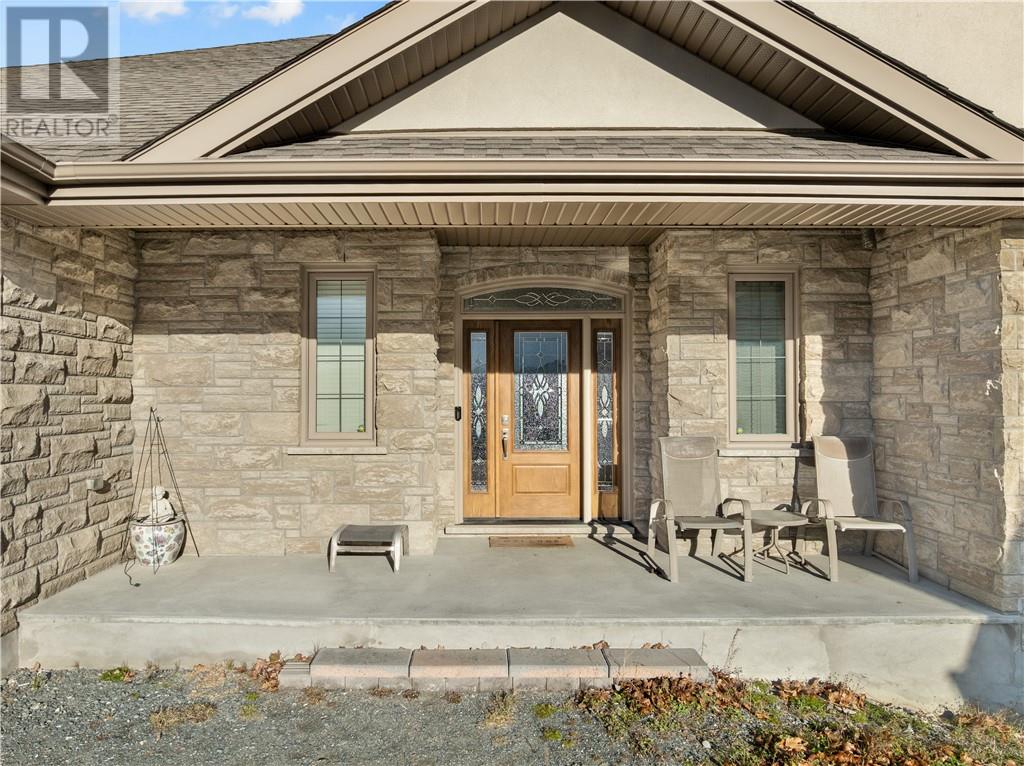 3 Columba Terrace, Sudbury, Ontario  P3E 0B3 - Photo 6 - 2129229