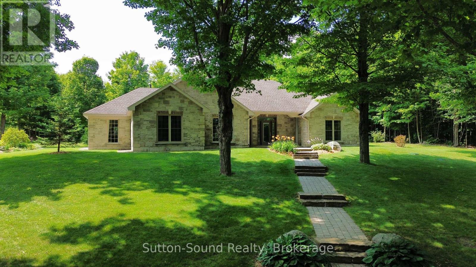 505556 Grey Road 1 Road, Georgian Bluffs, Ontario  N0H 1S0 - Photo 3 - X13620278