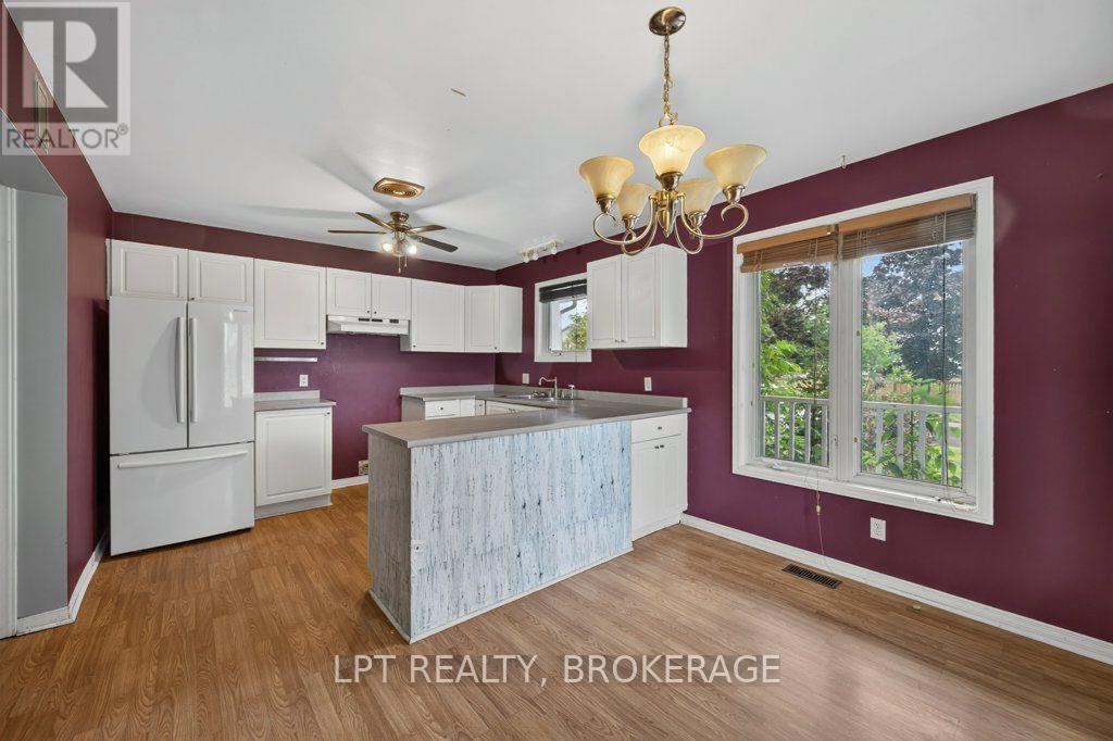 764 Roosevelt Drive, Kingston, Ontario K7M 8V3 - Photo 6 - X13620140