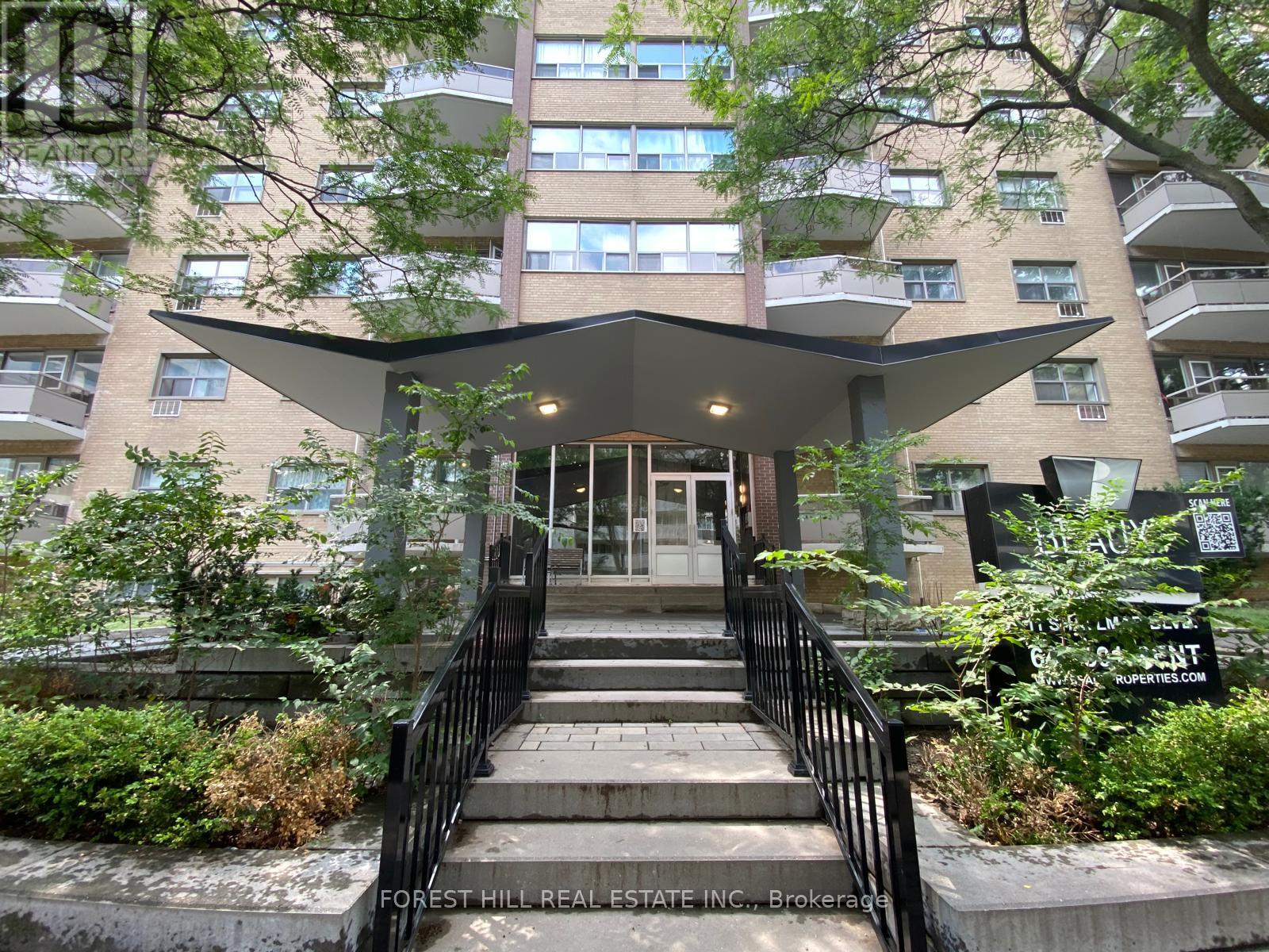105 - 11 SHALLMAR BOULEVARD