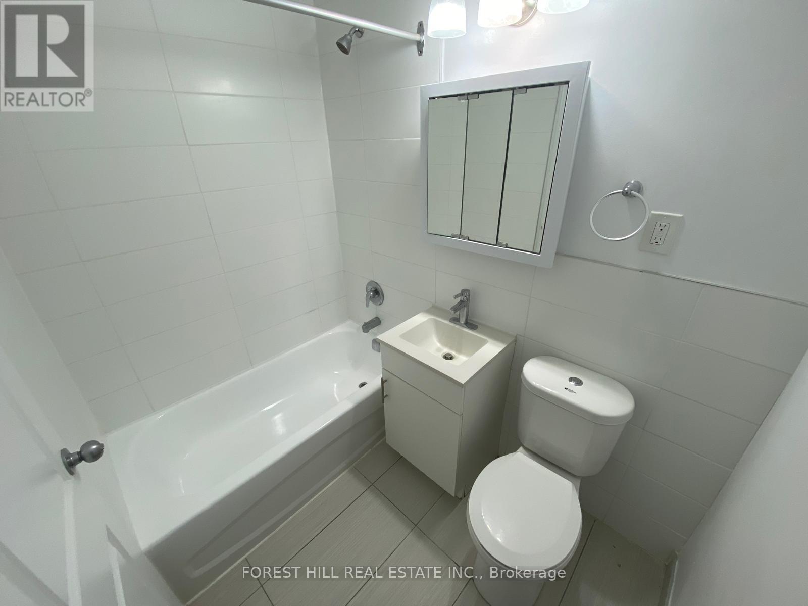 105 - 11 Shallmar Boulevard, Toronto, Ontario  M5N 1J6 - Photo 6 - C13620116