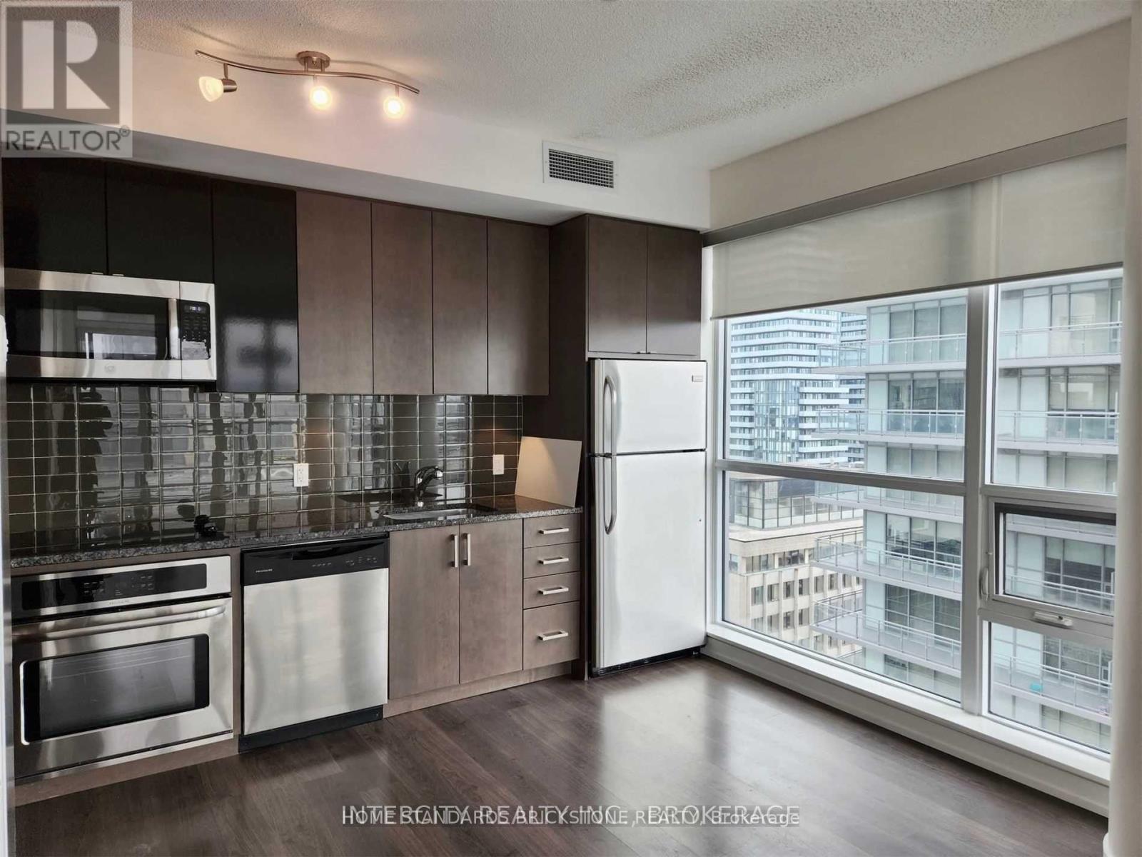 89 - 89 Dunfield Avenue, Toronto, Ontario  M4S 0A4 - Photo 6 - C13620128
