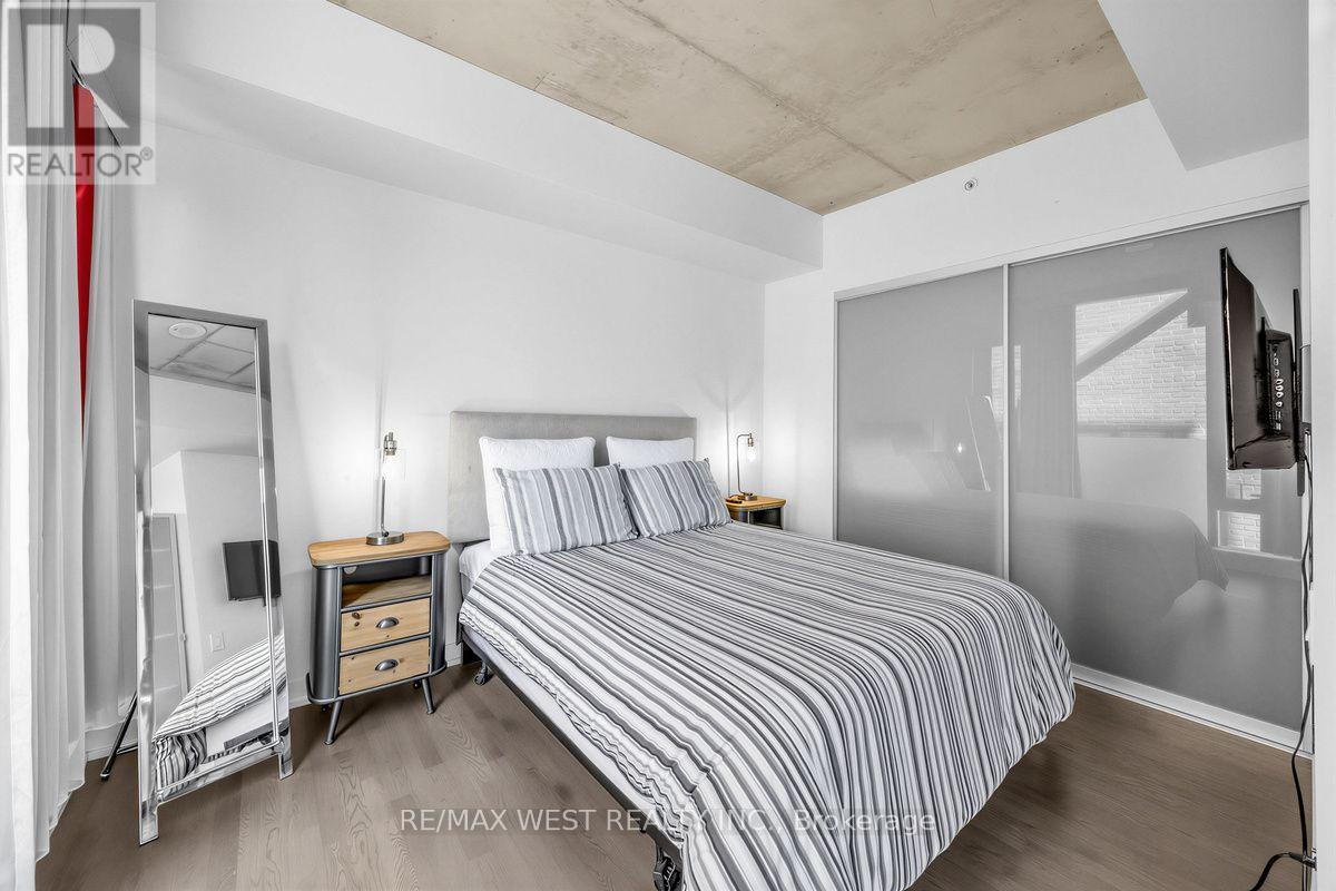 214 - 560 King Street W, Toronto, Ontario  M5V 1M3 - Photo 8 - C13620154