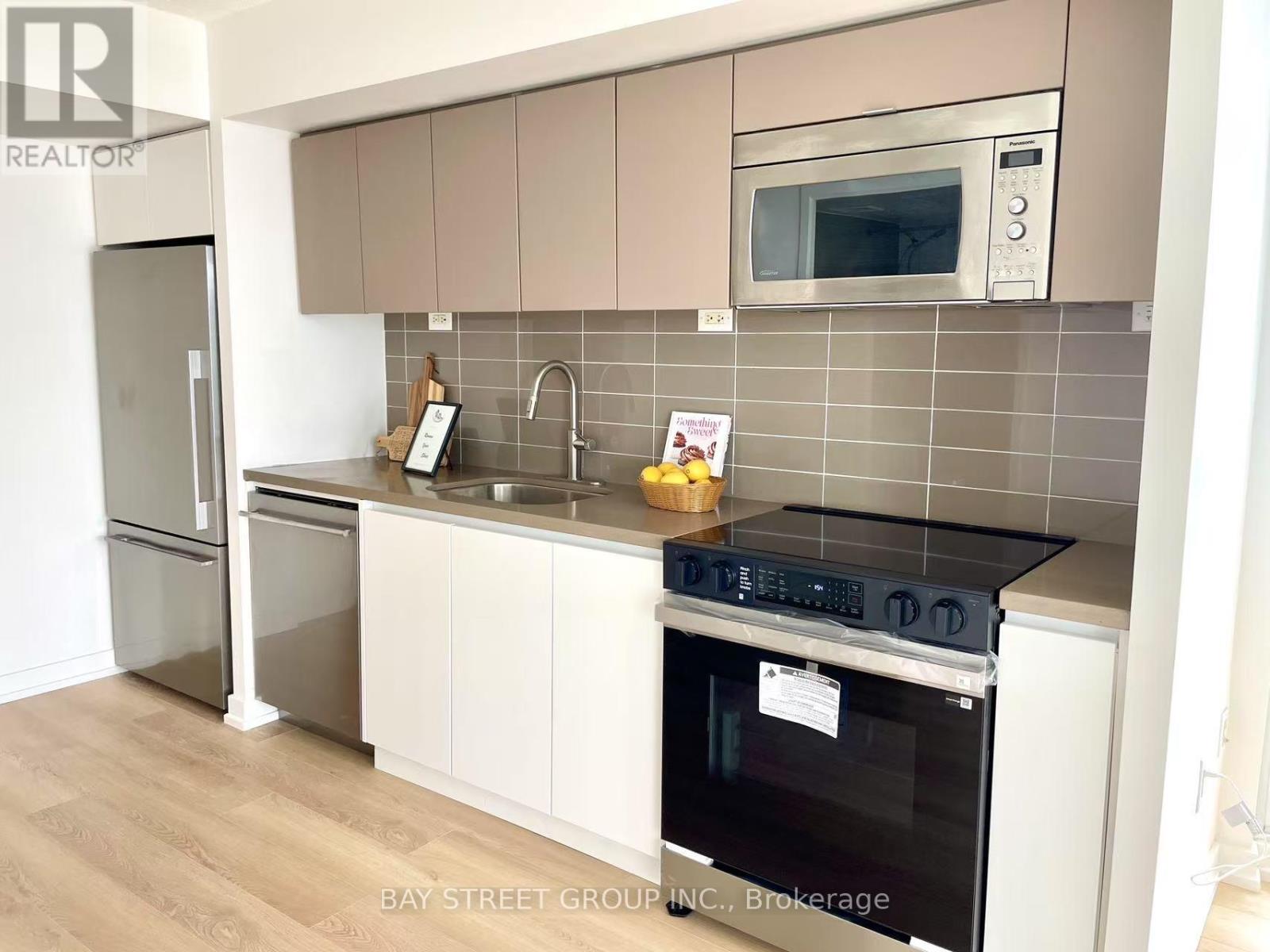 2908 - 75 Queens Wharf Road, Toronto, Ontario  M5V 0J8 - Photo 4 - C13620300