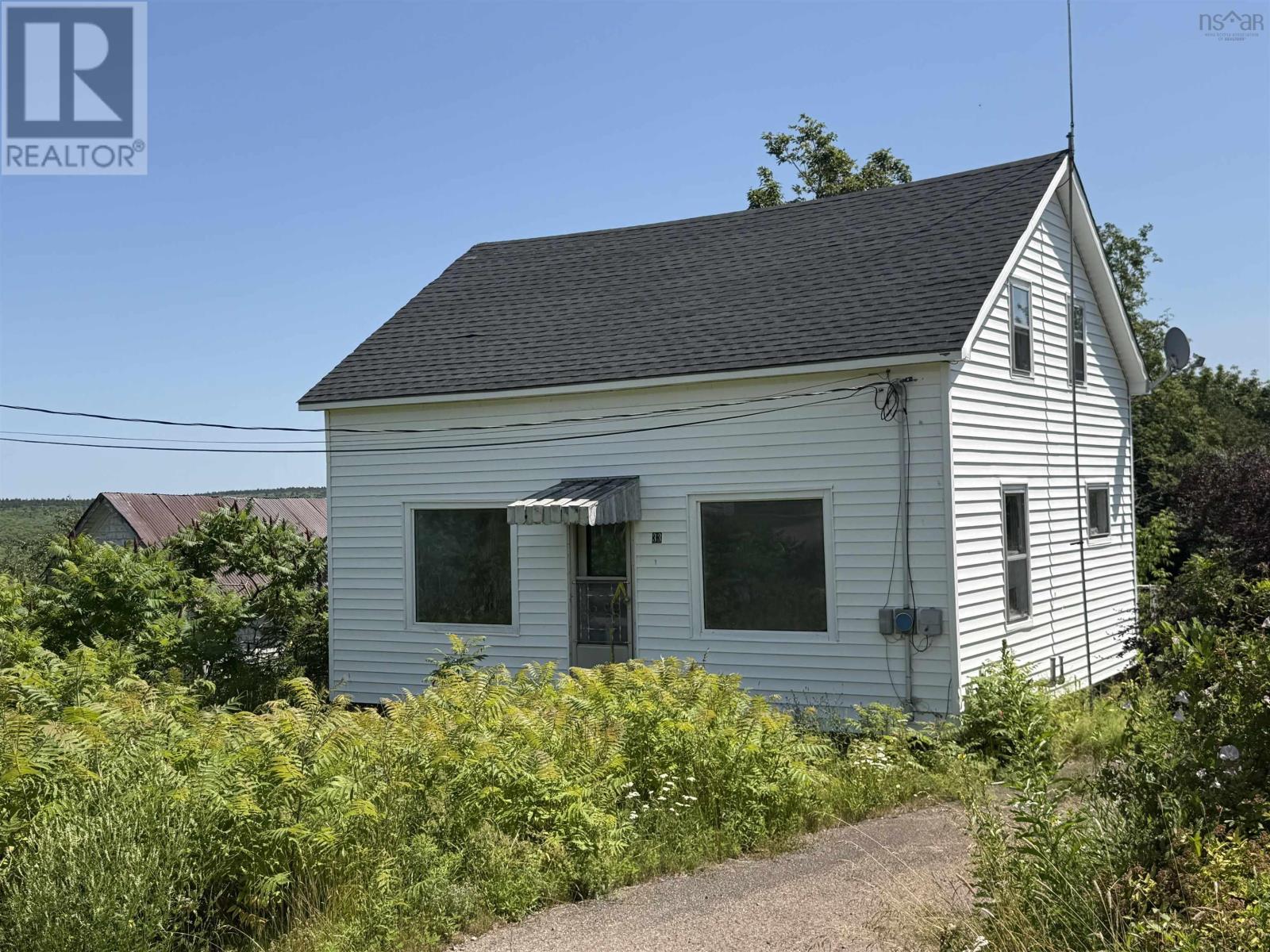 33 South Street, Springhill, Nova Scotia  B0M 1X0 - Photo 13 - 202618761