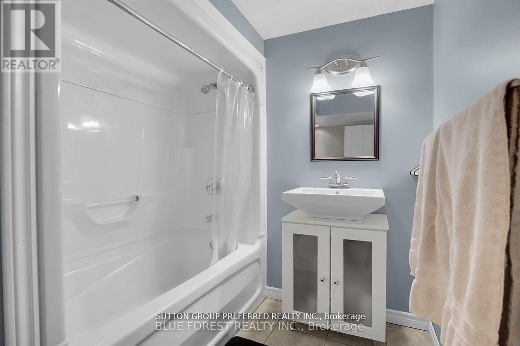 284 Exmouth Circle, London East, Ontario  N5V 5G6 - Photo 20 - X13620386