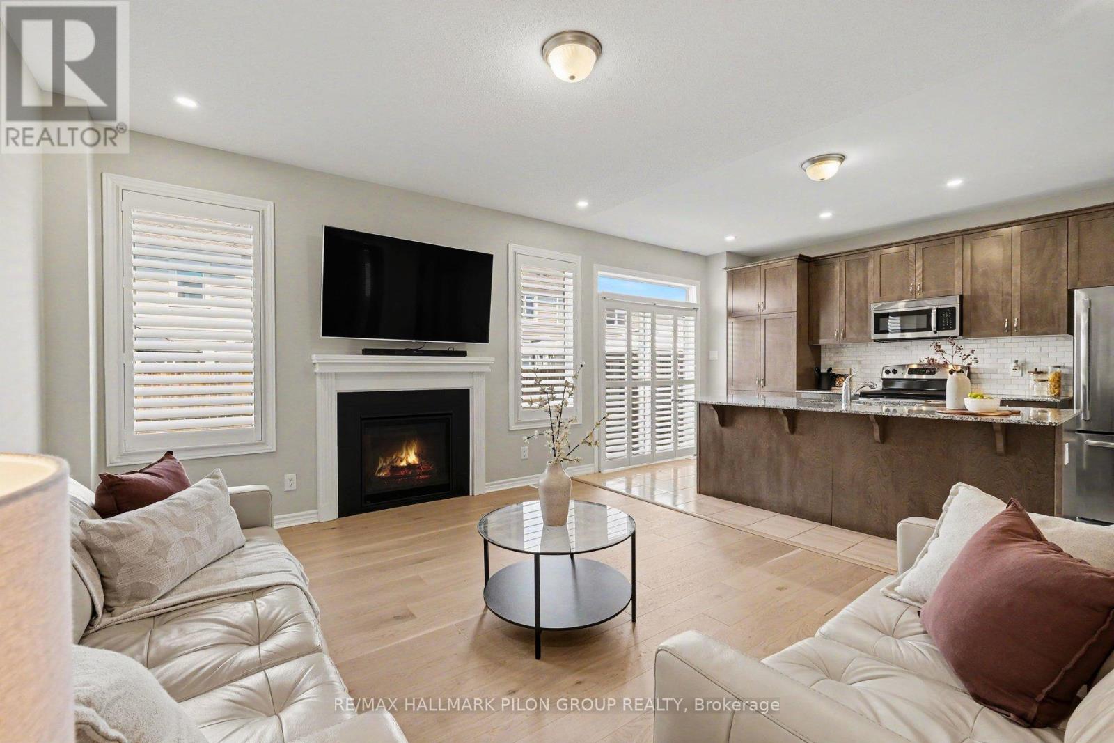 124 Mandalay Street, Ottawa, Ontario  K4A 1A6 - Photo 5 - X13620138
