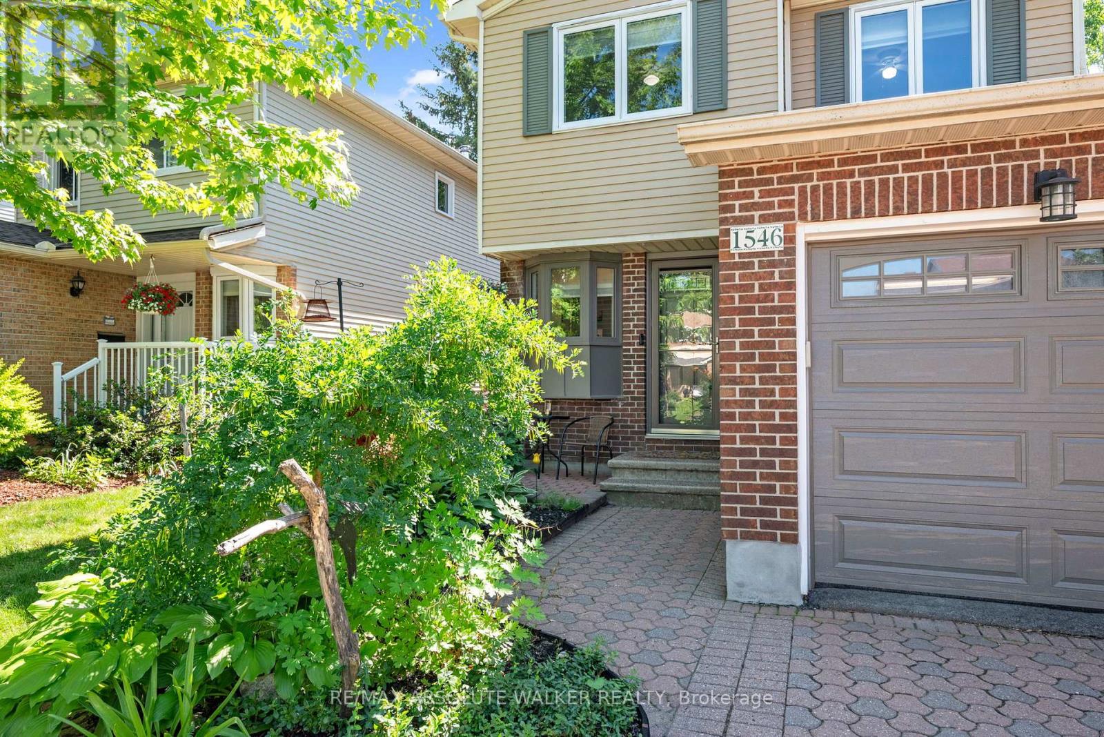 1546 Meadowfield Place, Ottawa, Ontario  K1C 5V9 - Photo 2 - X13620208