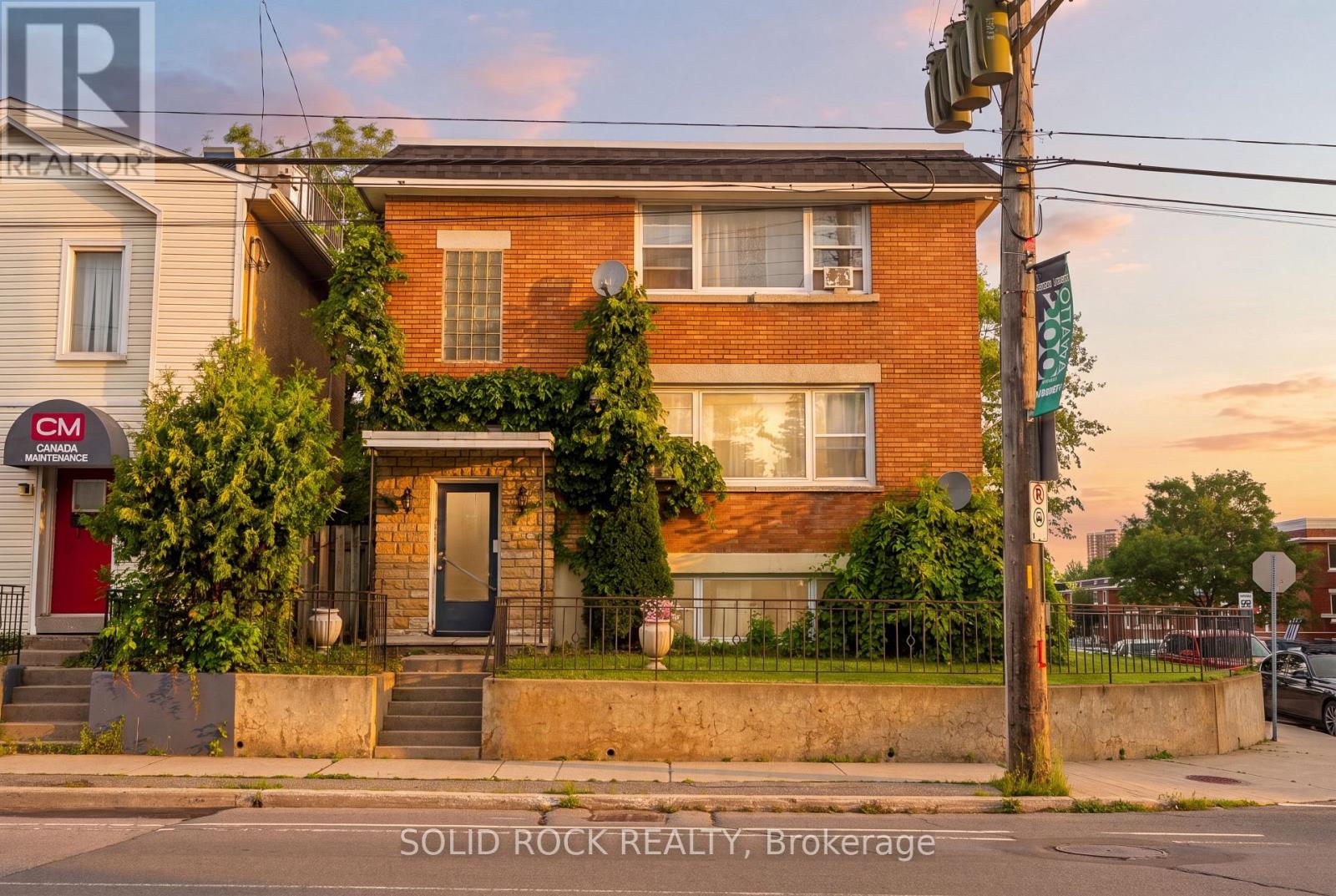 289 MCARTHUR AVENUE, Ottawa, Ontario