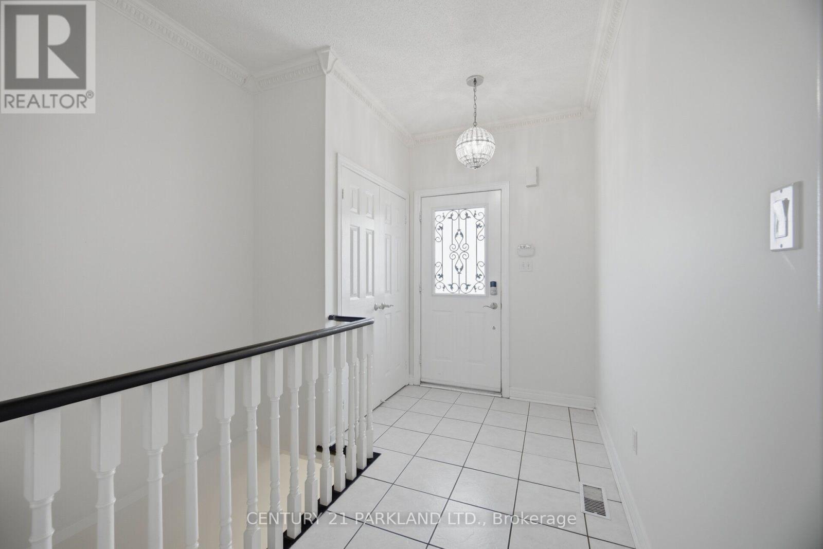 148 Solway Avenue, Vaughan (Maple), Ontario  L6A 2X2 - Photo 3 - N13620232
