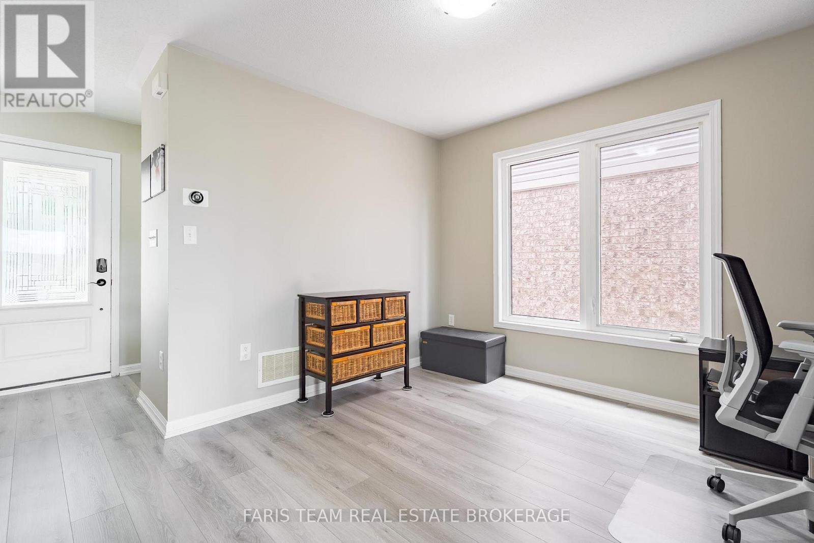 64 John W Taylor Avenue, New Tecumseth, Ontario  L9R 0E1 - Photo 17 - N13620268