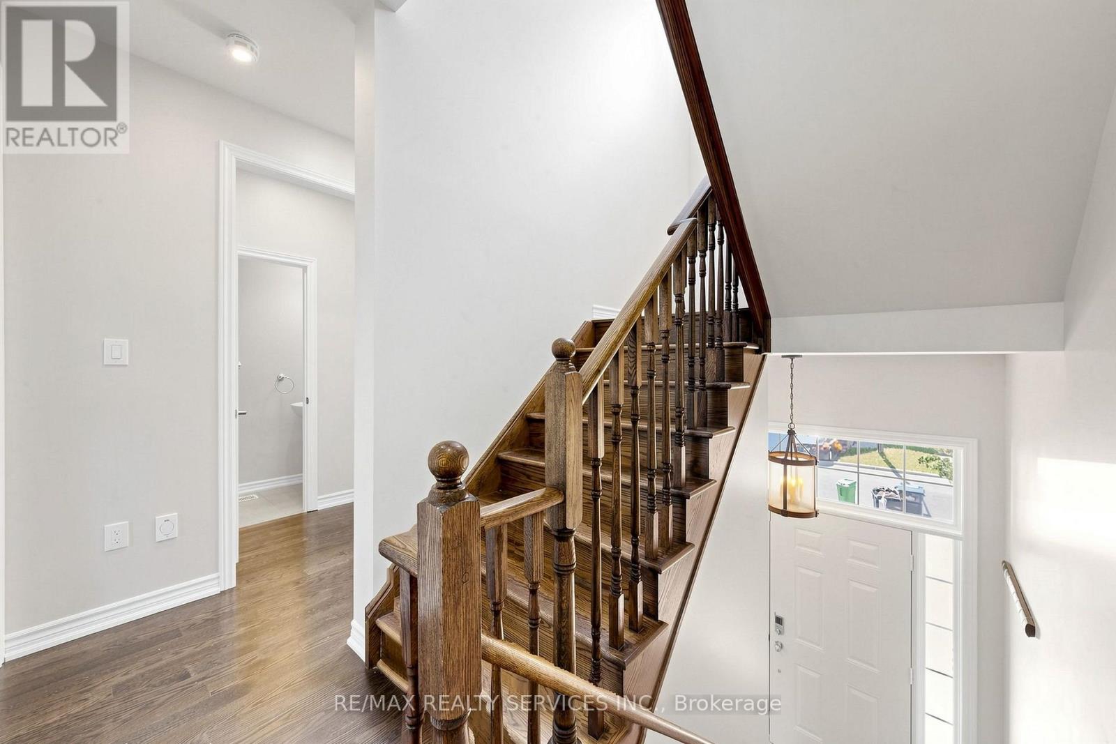 32 Agava Street, Brampton, Ontario L7A 4S5 - Photo 6 - W13620118