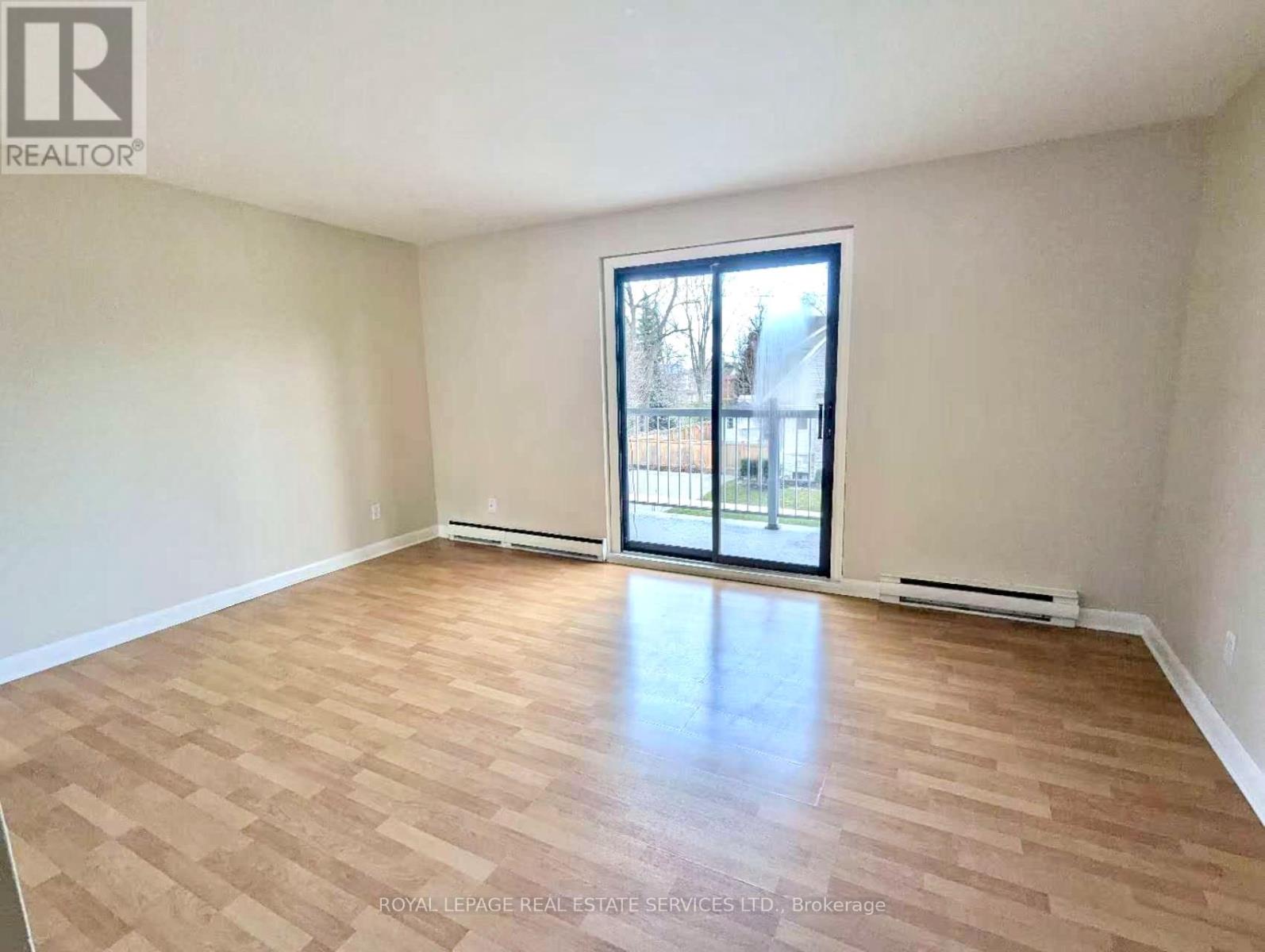 3 - 2329 Belyea Street, Oakville, Ontario  L6L 1N4 - Photo 5 - W13620120
